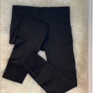Ebb to Street dark grey leggings size 6